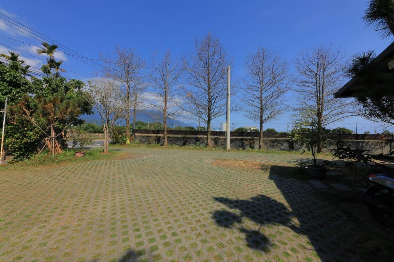 Jiang'S B&B 江院子庭園民宿 Цзянь Экстерьер фото